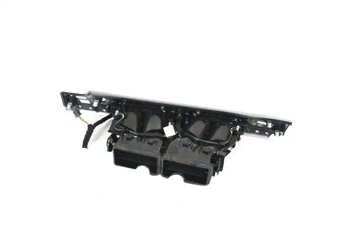 BMW 7 F01 (2008 - 2016) 9192352 Воздушная решетка панели — фото 2