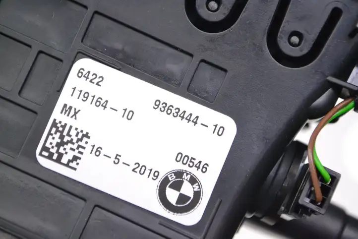 BMW X3 G01 (2018 - 2024) 9363444 Воздушная решетка панели — фото 5