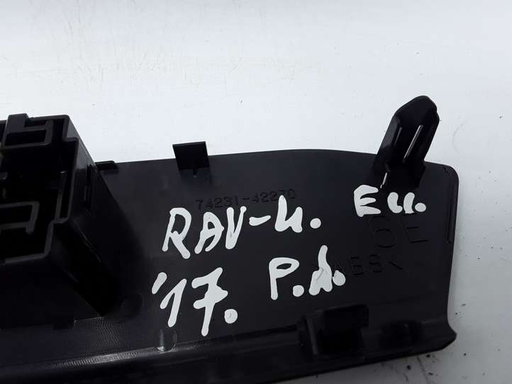 Toyota RAV 4 (XA40) (2012 - 2018)  7423142270 Кнопка стеклоподъемников