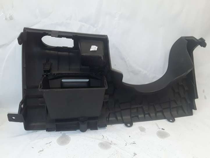 Opel Meriva (2010 - 2014)  13301802 Отделка внутренней панели