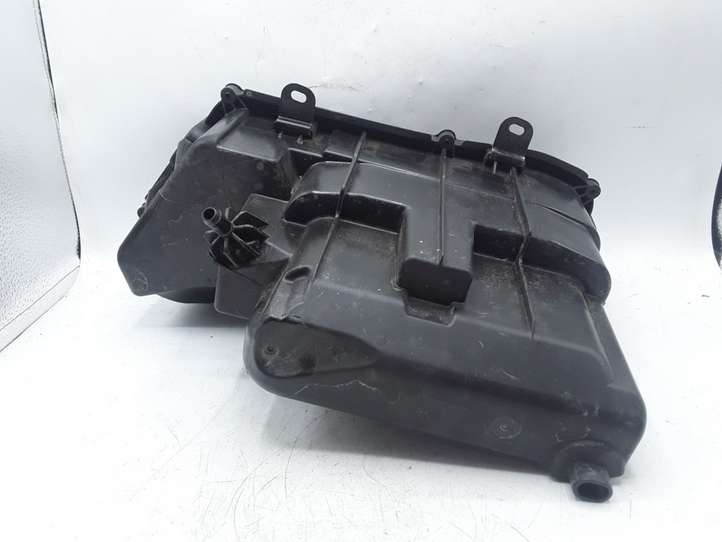 BMW 1 F20 F21 (2011 - 2019)  12908509913 Другая деталь отсека двигателя