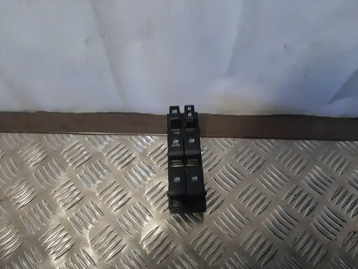 Subaru Impreza IV (2013 - 2016) 83071VA010 Блок кнопок стеклоподъемников — фото 1