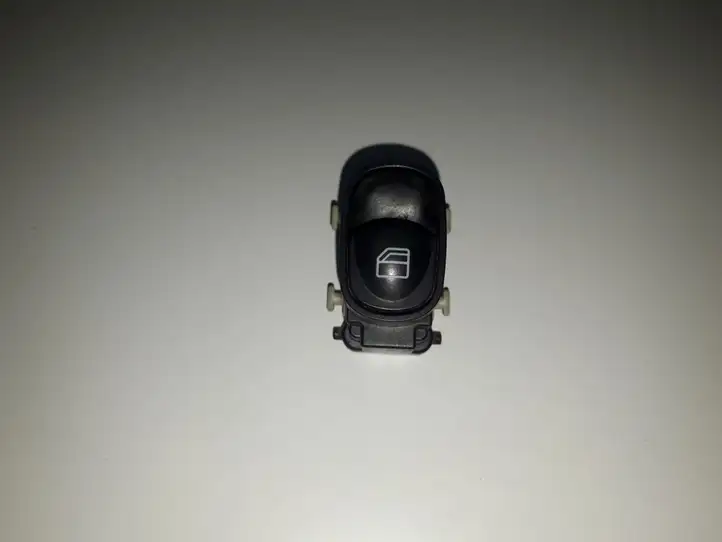 Mercedes-Benz C W203 (2000 - 2007) A2038200210 Блок кнопок стеклоподъемников — фото 1