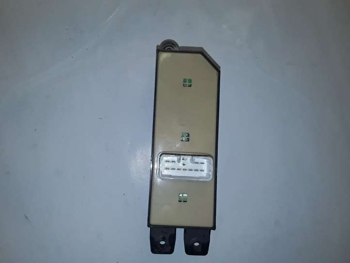 Hyundai Santa Fe (2000 - 2005)  9357026000 Кнопка стеклоподъемников