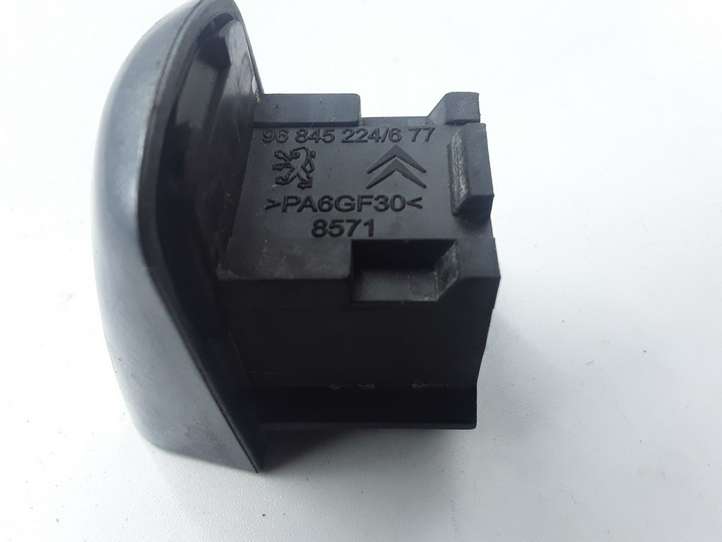 Citroen C5 (2008 - 2017)  96845224677 Накладка ручки передней двери