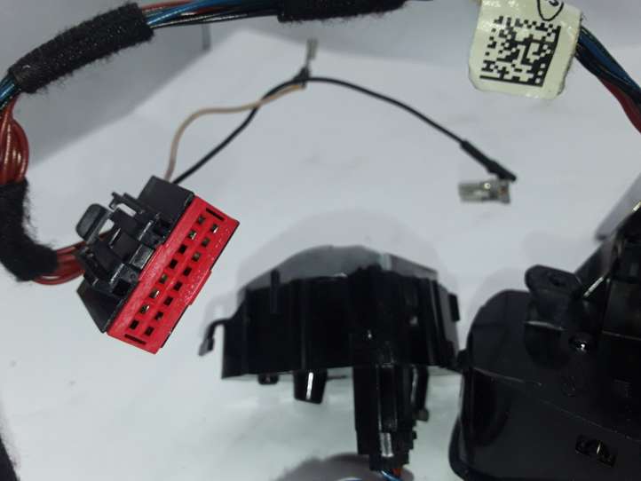 Ford Galaxy (2006 - 2010)  305481885 Кнопки рулевого колеса
