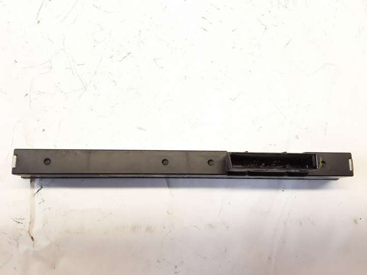 BMW X5 E53 (1999 - 2006)  61318373734 Включатель датчиков парковки