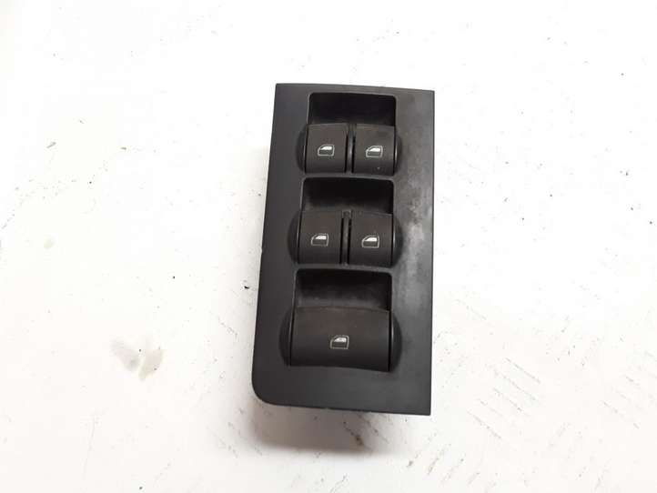 Audi A4 (2004 - 2009)  8H2959522 Кнопка стеклоподъемников