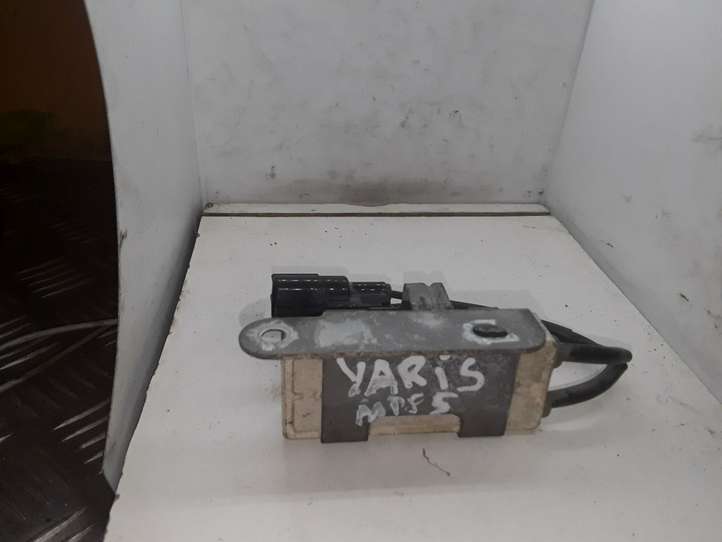 Toyota Yaris (2005 - 2009)  2468106110 Реле вентилятора охлаждения