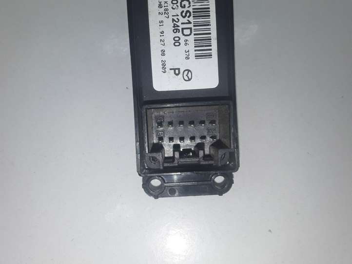 Mazda 6. (2009 - 2012)  GS1D66370 Кнопка стеклоподъемников