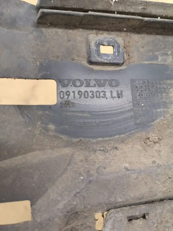Volvo V70 (2000 - 2004) 09190303 Кронштейн переднего бампера — фото 2