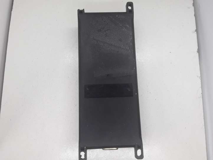 Toyota Corolla E120 E130 (2004 - 2007)  011800510601 Другие блоки управления / модули
