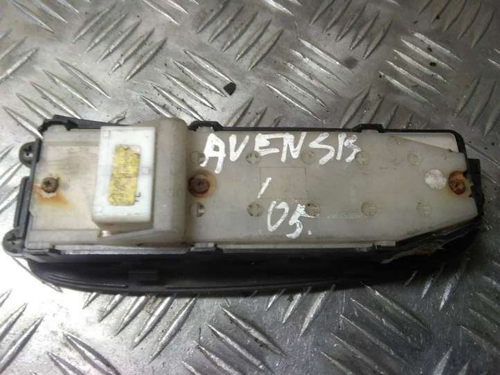 Toyota Avensis T250 (2003 - 2006)  7423105120 Кнопка стеклоподъемников
