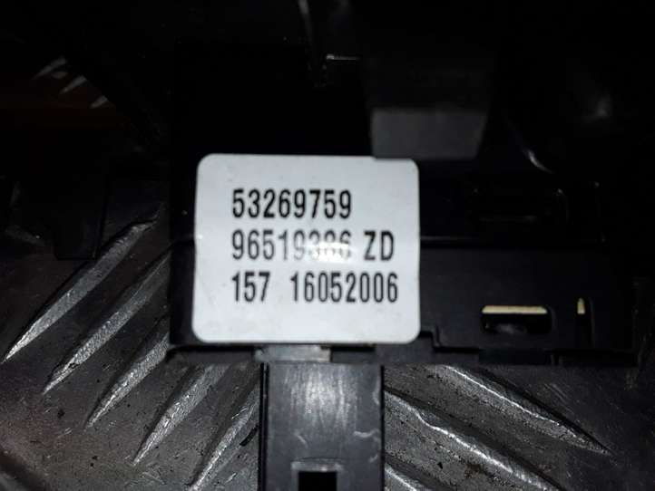Citroen C6 (2005 - 2012)  96519386ZD Кнопка стеклоподъемников