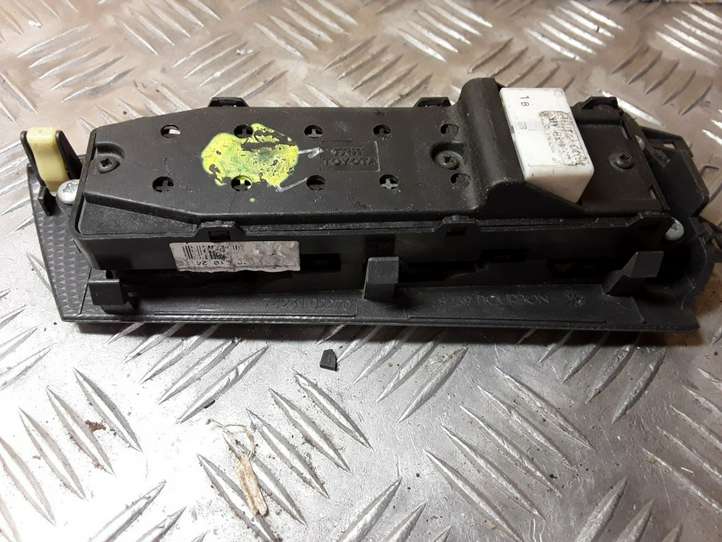 Toyota Corolla E120 E130 (2000 - 2004)  8482002080 Кнопка стеклоподъемников