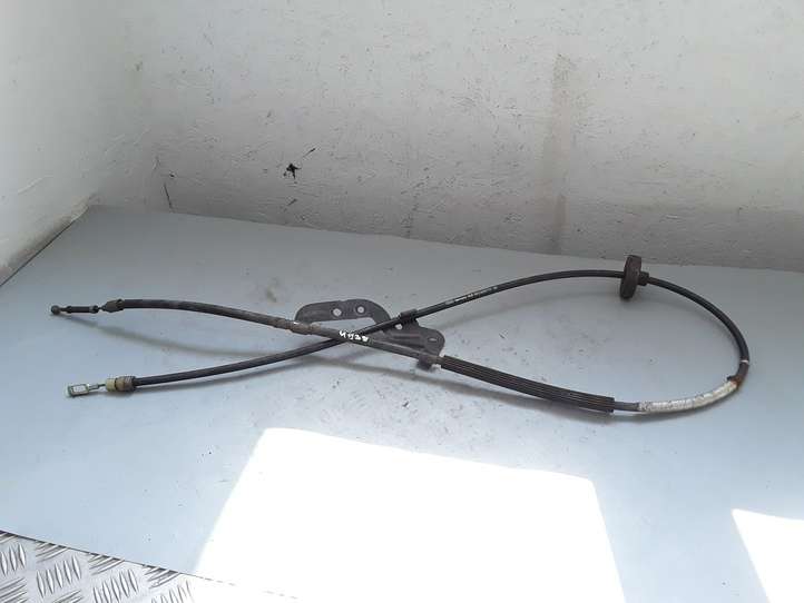 Audi A4 (2004 - 2009)  8E0609721AH Тросы ручного тормоза