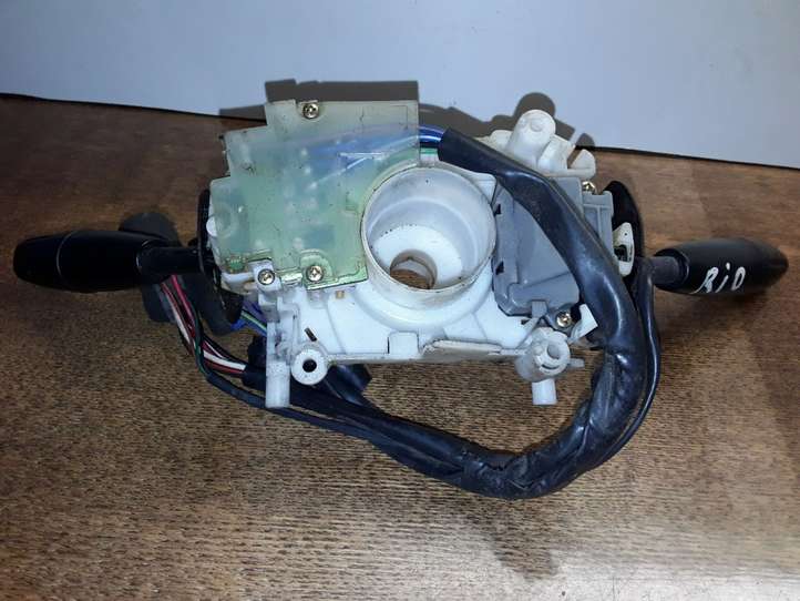 Kia Rio (2005 - 2009)  45131A1000 Комплект ручек
