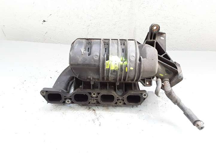 Toyota Corolla Verso E121 (2001 - 2004)  2900311749 Впускной коллектор