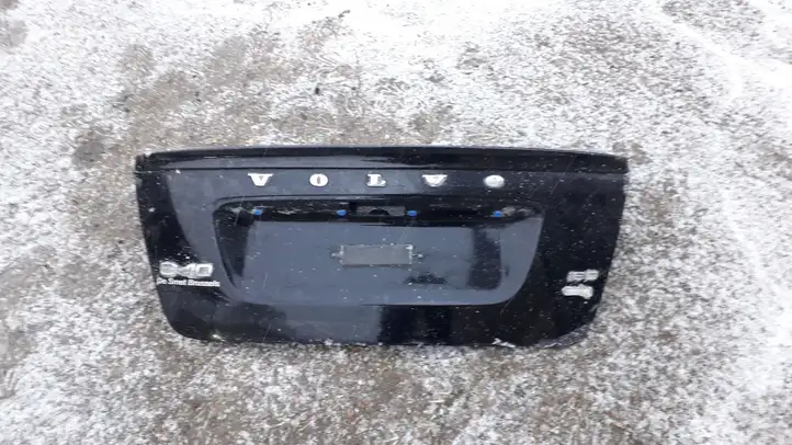 Volvo S40 (2007 - 2012) Крышка багажника — фото 1