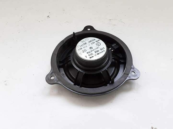 Nissan Murano Z50 (2002 - 2008)  28156JM00A Громкоговоритель (громкоговорители) в передних дверях
