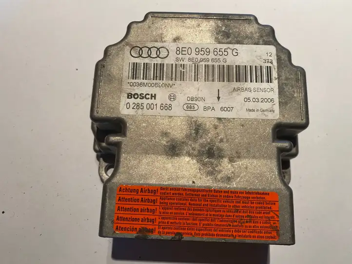 Audi A4 S4 B7 8E 8H (2004 - 2009) 0285001668 Блок управления SRS — фото 1