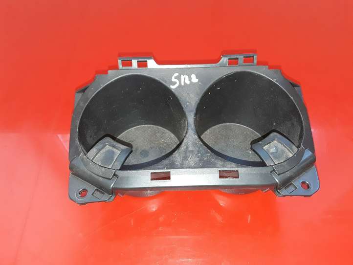 Toyota RAV 4 (XA30) (2006 - 2016)  5562542020 Держатель чашки