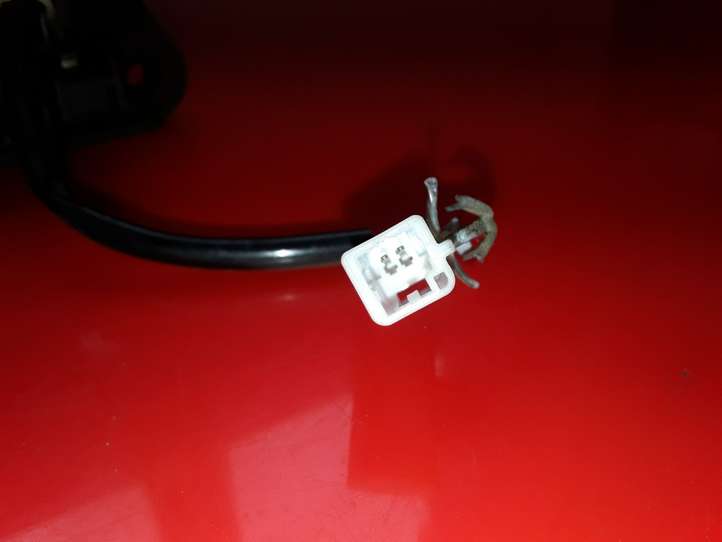 Mitsubishi Grandis (2003 - 2012)   Ручка задней крышки