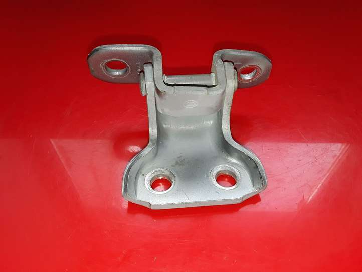 Toyota RAV 4 (XA30) (2006 - 2016)   Нижняя петля передней двери