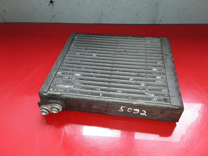 Mitsubishi Grandis (2003 - 2012)  07G19A090 Радиатор кондиционера воздуха (в салоне)