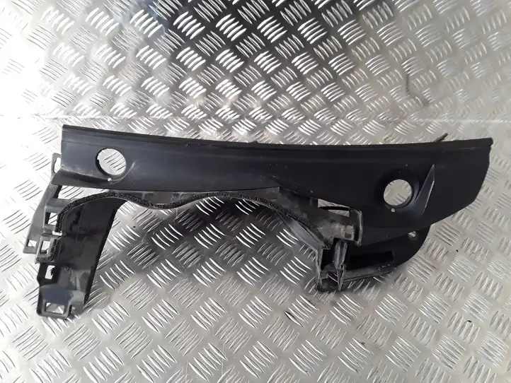 Toyota Yaris (2009 - 2012) 557820D100 Накладка стоек лобового стекла — фото 1
