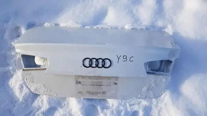 Audi A6 C7 (2011 - 2014) Крышка багажника — фото 1