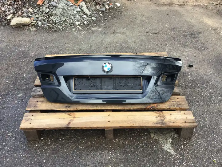BMW 3 E92 E93 (2005 - 2014) OEM Крышка багажника — фото 1