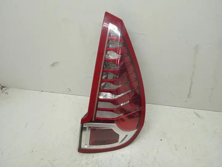 Renault Scenic III - Grand scenic III (2009 - 2016) 265500013R Задний фонарь в кузове — фото 1