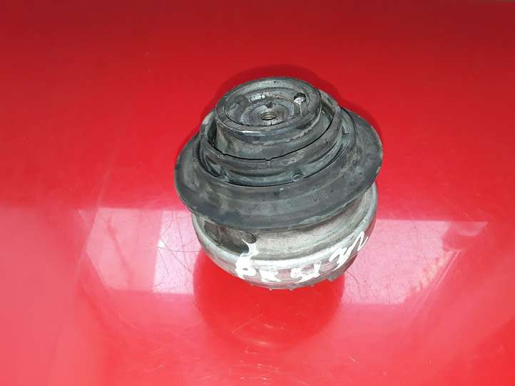 Mercedes-Benz C W203 (2000 - 2007)  2022402617 Подушка двигателя
