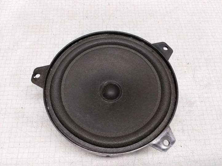 BMW 3 E46 (1998 - 2005)  65138368233 Громкоговоритель (громкоговорители) в передних дверях