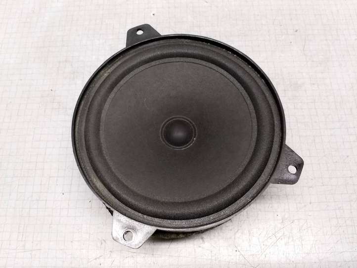 BMW 3 E46 (1998 - 2005)  65138368233 Громкоговоритель (громкоговорители) в передних дверях