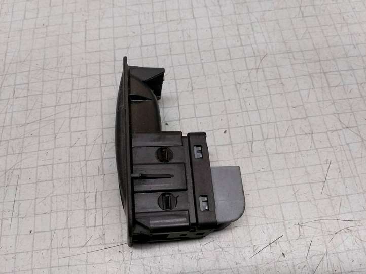 Volkswagen Transporter-Caravelle (2003 - 2009)  7E0959855D Кнопка стеклоподъемников