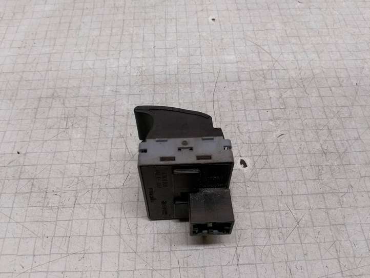 Volkswagen Transporter-Caravelle (2003 - 2009)  7E0959855A Кнопка стеклоподъемников