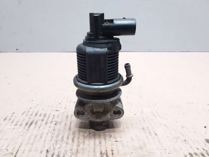 Audi A3/S3 8P (2003 - 2005)  06A131501J Клапан EGR