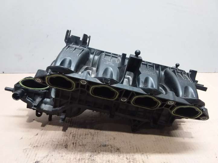Audi A3/S3 8V (2012 - 2016)  04E129711E Впускной коллектор