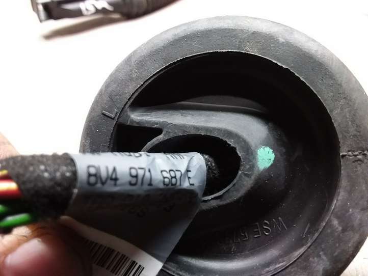 Audi A3/S3 8V (2012 - 2016)  8V4971687E Проводка задних дверей