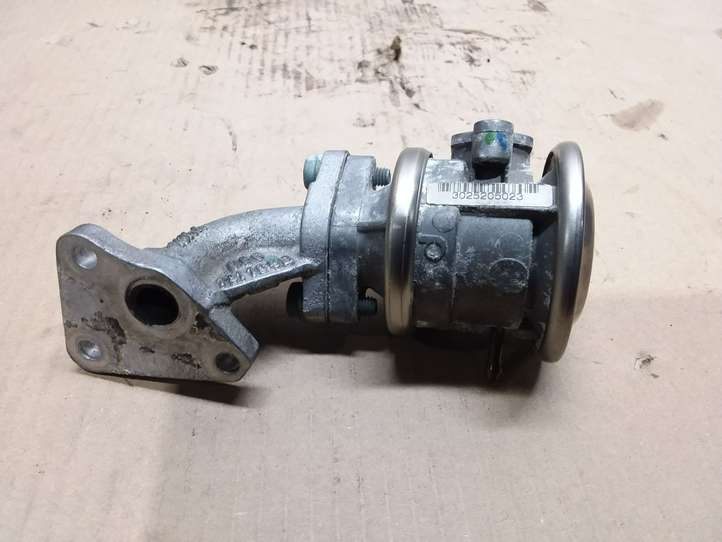 Audi A6 (2001 - 2004)  06C131165B Клапан EGR