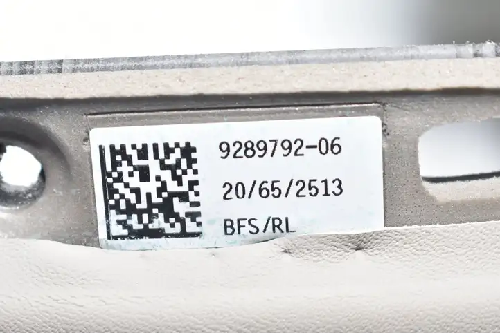 BMW i3 (2013 - ) Отделка внутренней панели салона — фото 2
