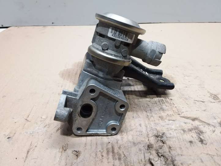 Volkswagen Golf Plus (2008 - 2014)  06A131166E Клапан EGR