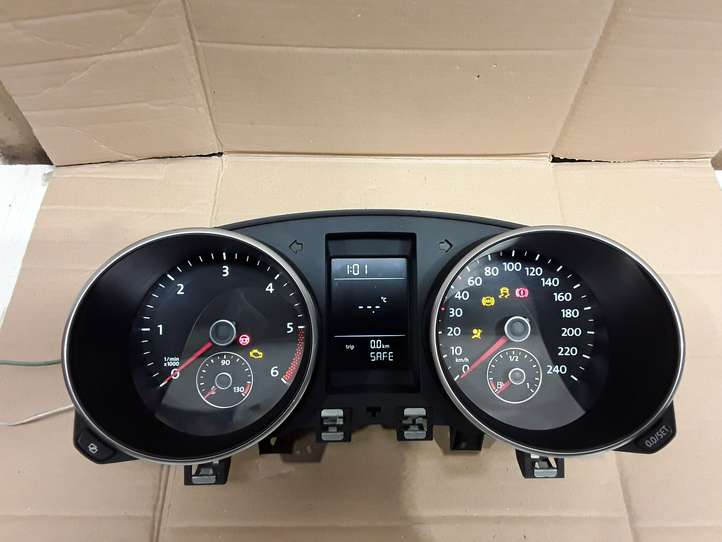 Volkswagen Golf VI (2009 - 2013)  5K0920860G Спидометр (приборный щиток)