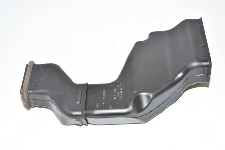 BMW i3 (2013 - ) 9311088 Воздуховоды системы отопления/климатики — фото 1