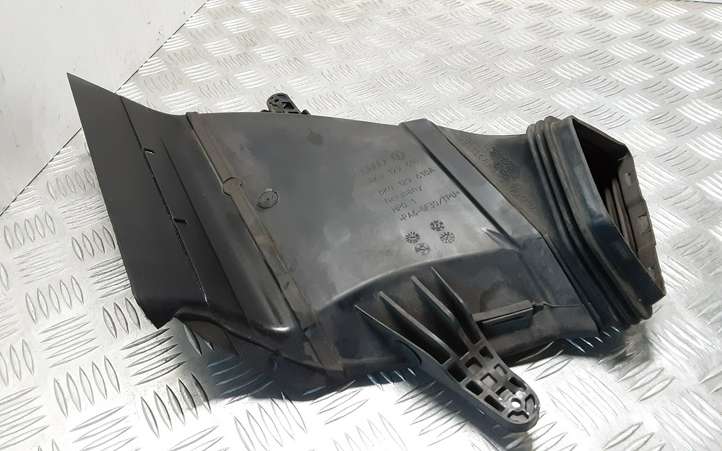 Audi A4 allroad (2009 - 2011)  8K0129618A Деталь (детали) канала забора воздуха