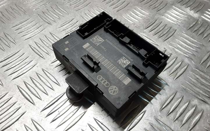 Audi A4 allroad (2009 - 2011)  8K0959793D Блок управления дверью