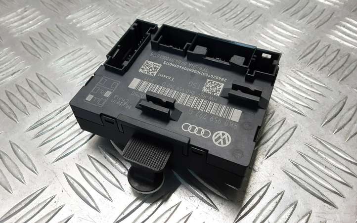 Audi A4 allroad (2009 - 2011)  8K0959792D Блок управления дверью