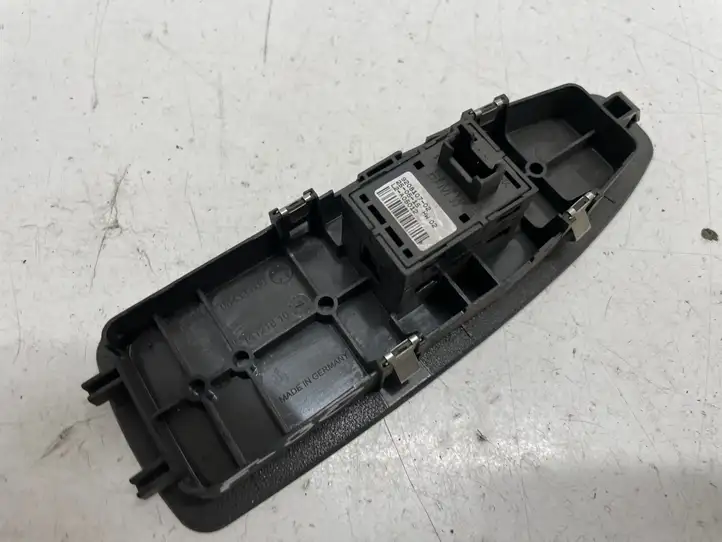 BMW 3 F30 F35 F31 (2012 - 2018) 9208107 Блок кнопок стеклоподъемников — фото 2